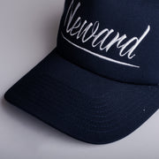 NEWARDロゴ ツートンメッシュキャップ （ネイビー×ホワイト）