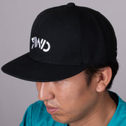 ツバストレートキャップ　ブラック　NEWARD／ニューワード (RWD)