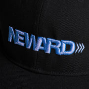 NEWARD シンプルロゴ フラットキャップ
