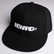 NEWARD シンプルロゴ フラットキャップ